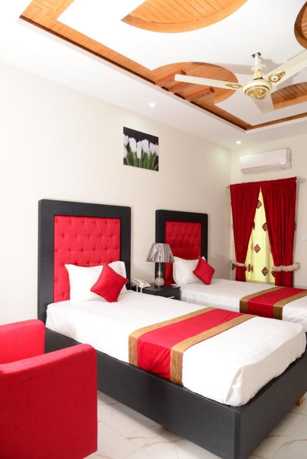 Hotel Deluxe Lahore Exteriér fotografie