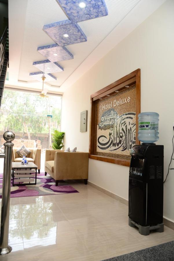 Hotel Deluxe Lahore Exteriér fotografie