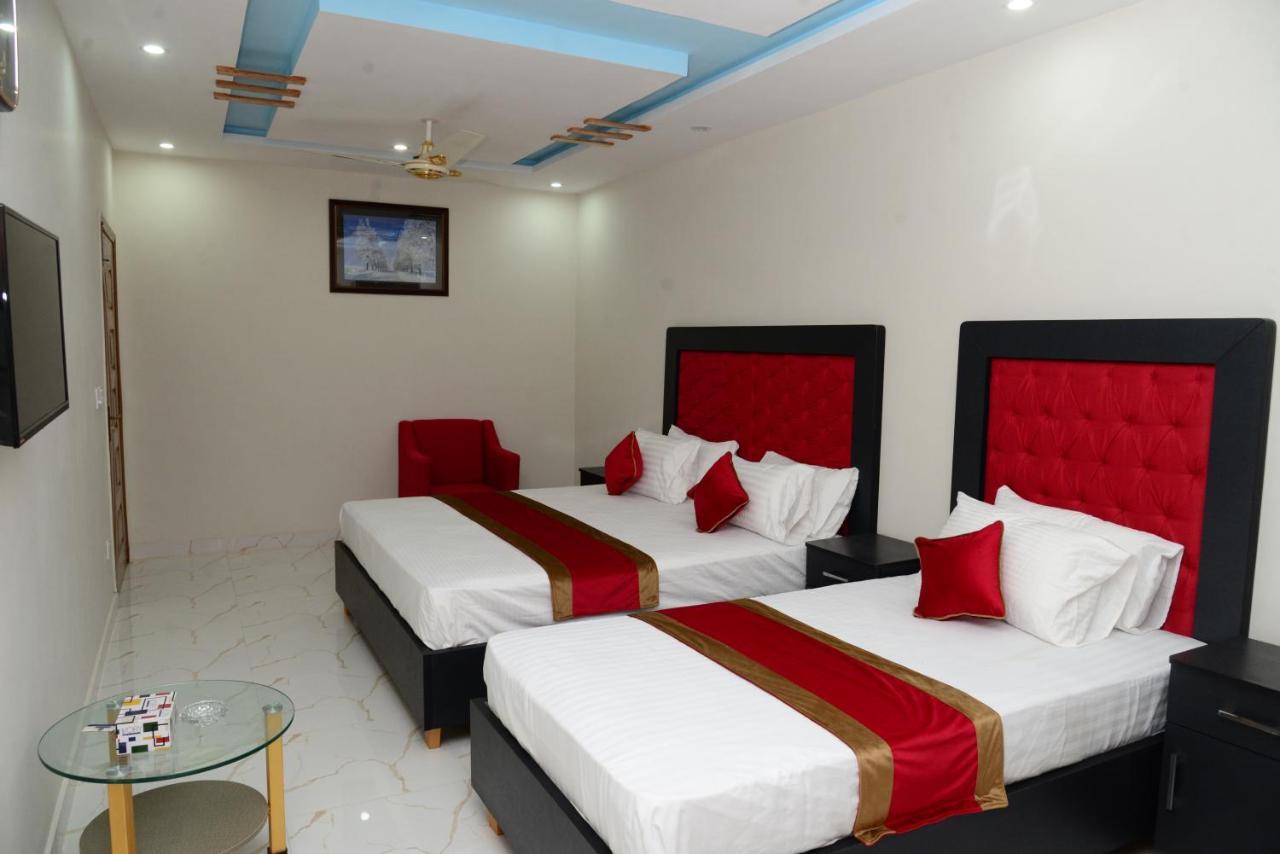 Hotel Deluxe Lahore Exteriér fotografie