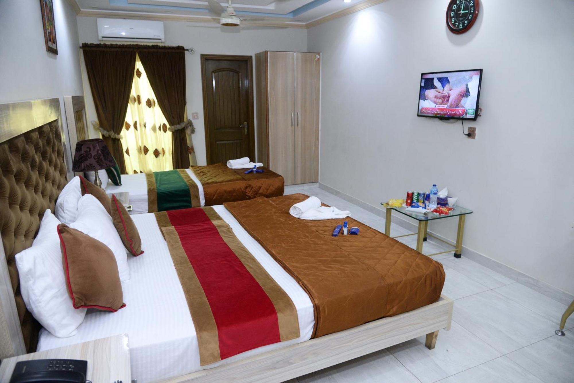 Hotel Deluxe Lahore Exteriér fotografie